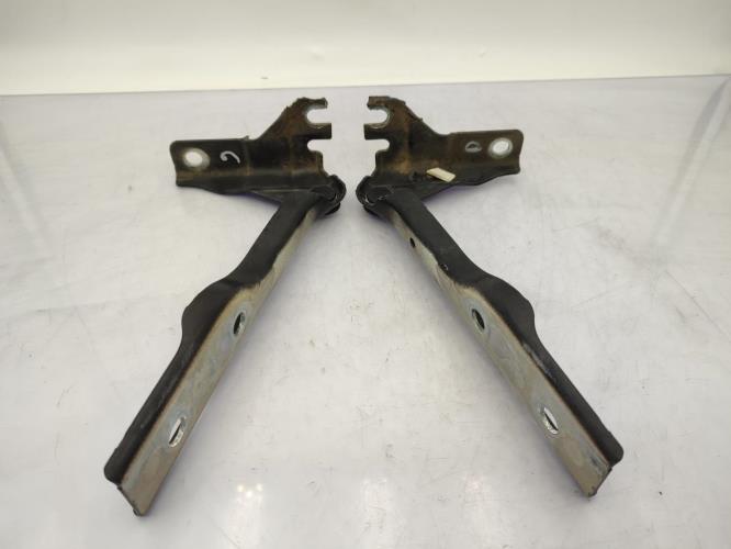 Charniere de capot VOLKSWAGEN POLO 5 PHASE 1 Diesel