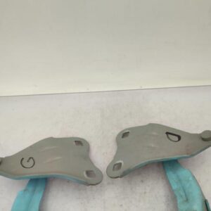 Charniere de capot RENAULT TWINGO 2 PHASE 2 Essence
