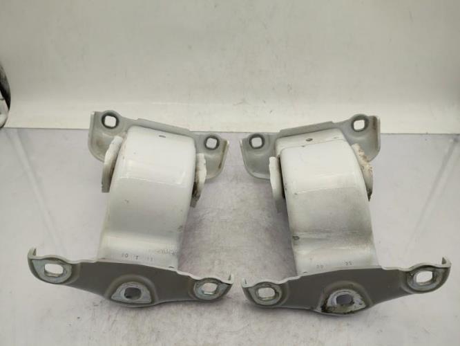 Charniere de porte de coffre droit RENAULT TRAFIC 3 COURT PHASE 2 Diesel