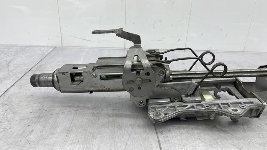 Colonne de direction VOLKSWAGEN GOLF 5 Essence