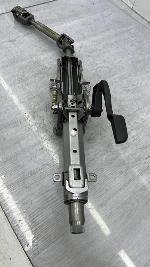 Colonne de direction VOLKSWAGEN GOLF 6 Essence