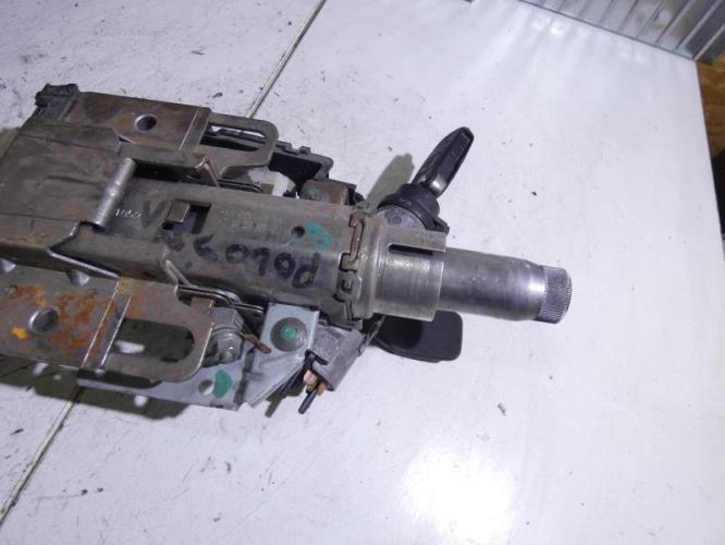 Colonne de direction VOLKSWAGEN POLO 4 PHASE 2