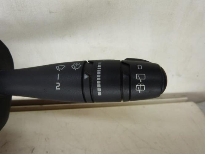 Com (Bloc Contacteur Tournant+Commodo Essuie Glace+Commodo Phare) RENAULT CLIO 2 PHASE 1 Essence