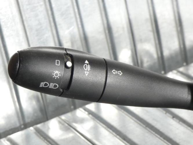 Com (Bloc Contacteur Tournant+Commodo Essuie Glace+Commodo Phare) CITROEN C3 1 PHASE 1 Diesel