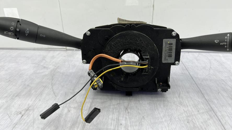 Com (Bloc Contacteur Tournant+Commodo Essuie Glace+Commodo Phare) CITROEN C2 PHASE 1 Essence