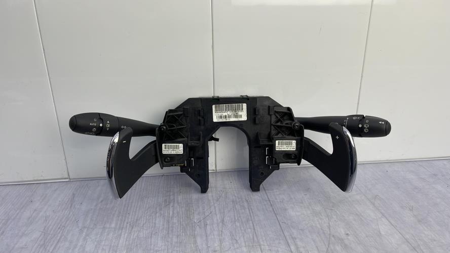 Com (Bloc Contacteur Tournant+Commodo Essuie Glace+Commodo Phare) CITROEN C4 GRAND PICASSO 1 Diesel