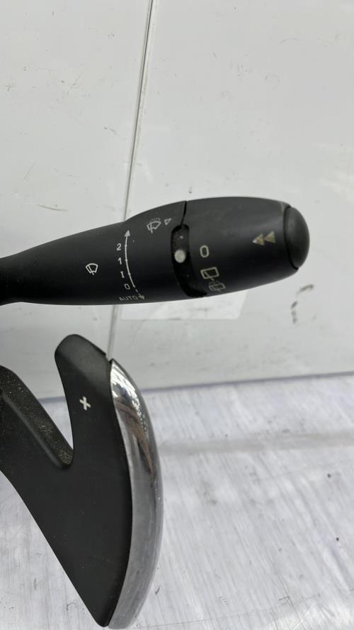 Com (Bloc Contacteur Tournant+Commodo Essuie Glace+Commodo Phare) CITROEN C4 GRAND PICASSO 1 Diesel