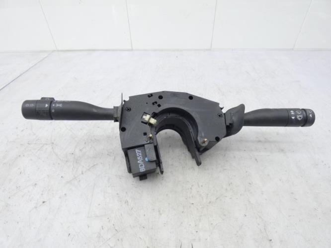 Com (Bloc Contacteur Tournant+Commodo Essuie Glace+Commodo Phare) FORD KA 1 PHASE 1 Essence