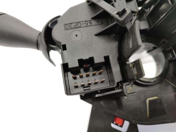 Com (Bloc Contacteur Tournant+Commodo Essuie Glace+Commodo Phare) FORD FOCUS 1 Diesel