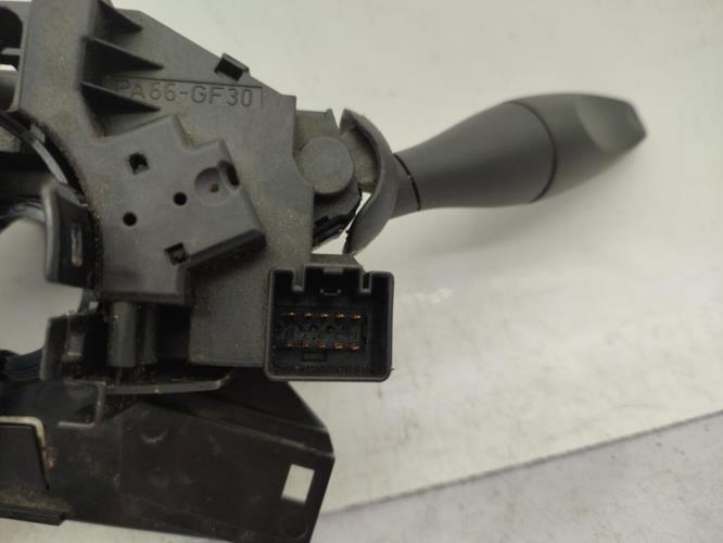 Com (Bloc Contacteur Tournant+Commodo Essuie Glace+Commodo Phare) FORD FIESTA 5 PHASE 1 Diesel