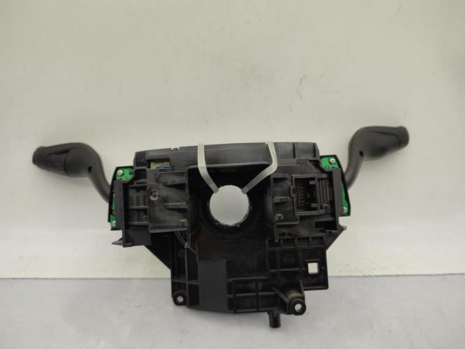 Com (Bloc Contacteur Tournant+Commodo Essuie Glace+Commodo Phare) FORD GRAND C-MAX 2 PHASE 1 Diesel