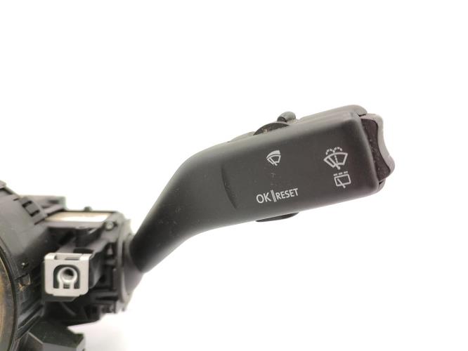 Com (Bloc Contacteur Tournant+Commodo Essuie Glace+Commodo Phare) VOLKSWAGEN TOURAN 1 PHASE 1 Diesel