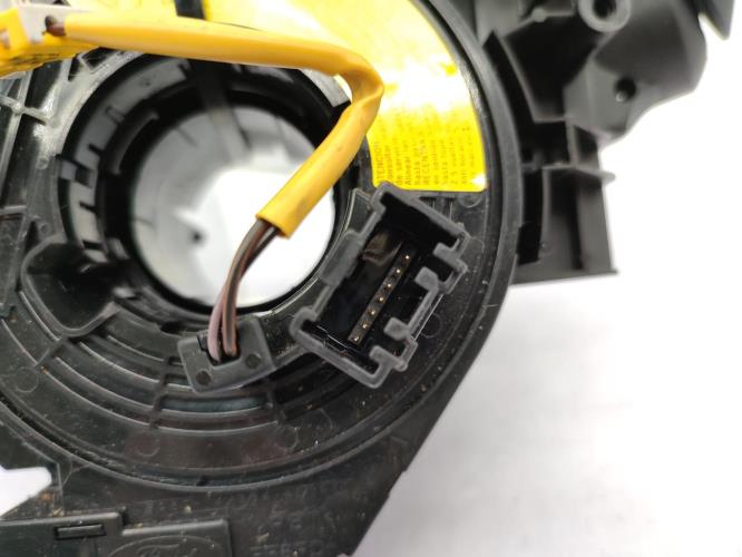 Com (Bloc Contacteur Tournant+Commodo Essuie Glace+Commodo Phare) FORD FIESTA 6 PHASE 2 Essence