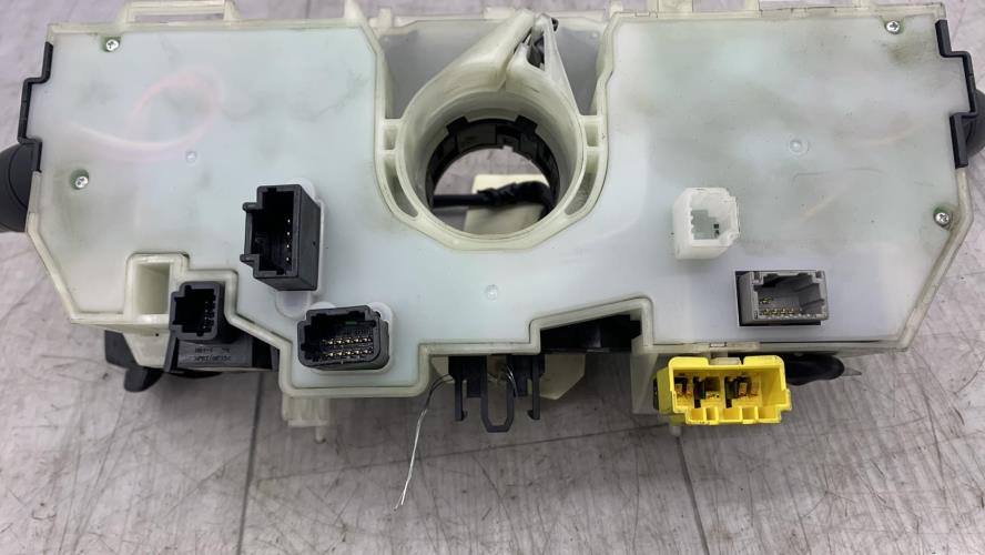 Com (Bloc Contacteur Tournant+Commodo Essuie Glace+Commodo Phare) RENAULT MEGANE 3 PHASE 1 Diesel