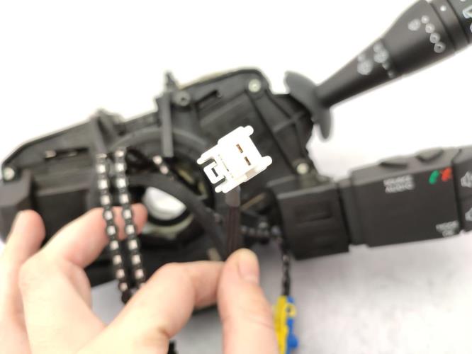 Com (Bloc Contacteur Tournant+Commodo Essuie Glace+Commodo Phare) RENAULT CLIO 4 PHASE 1 Diesel