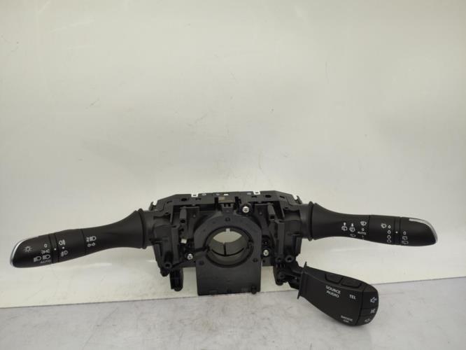 Com (Bloc Contacteur Tournant+Commodo Essuie Glace+Commodo Phare) RENAULT MEGANE 4 PHASE 1 Diesel