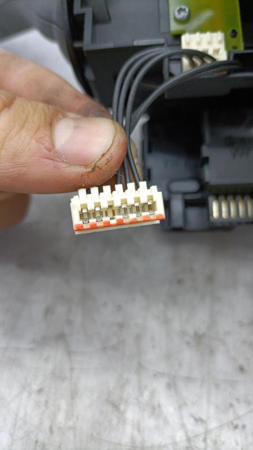 Com (Bloc Contacteur Tournant+Commodo Essuie Glace+Commodo Phare) VOLKSWAGEN PASSAT 5 Diesel