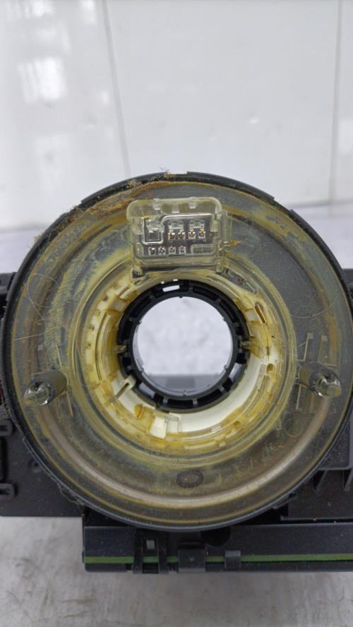 Com (Bloc Contacteur Tournant+Commodo Essuie Glace+Commodo Phare) VOLKSWAGEN PASSAT 5 BREAK Diesel