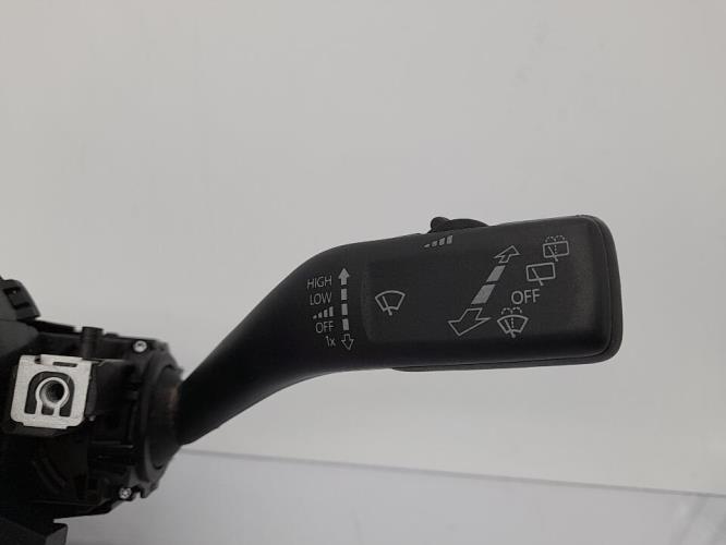 Com (Bloc Contacteur Tournant+Commodo Essuie Glace+Commodo Phare) VOLKSWAGEN GOLF 6 Diesel