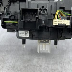 Com (Bloc Contacteur Tournant+Commodo Essuie Glace+Commodo Phare) VOLKSWAGEN GOLF 6 Diesel