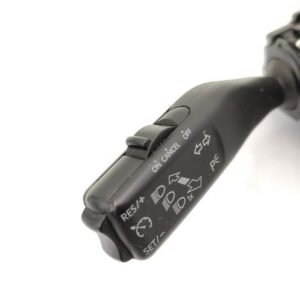 Com (Bloc Contacteur Tournant+Commodo Essuie Glace+Commodo Phare) VOLKSWAGEN GOLF 6 Diesel