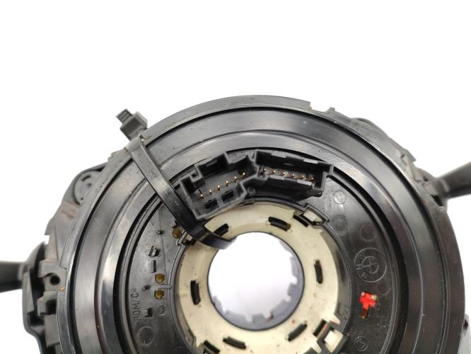 Com (Bloc Contacteur Tournant+Commodo Essuie Glace+Commodo Phare) BMW SERIE 1 E87 PHASE 1 Diesel