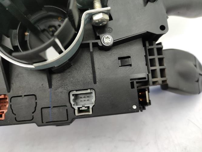 Com (Bloc Contacteur Tournant+Commodo Essuie Glace+Commodo Phare) PEUGEOT 207 PHASE 1 Diesel