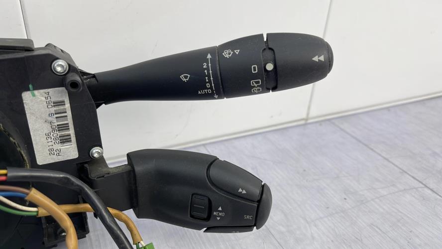 Com (Bloc Contacteur Tournant+Commodo Essuie Glace+Commodo Phare) PEUGEOT 207 PHASE 1 BREAK Diesel