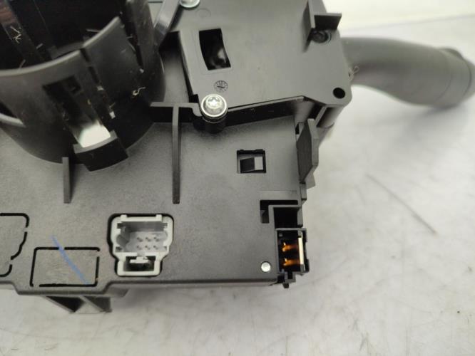 Com (Bloc Contacteur Tournant+Commodo Essuie Glace+Commodo Phare) PEUGEOT 207 PHASE 1 Essence