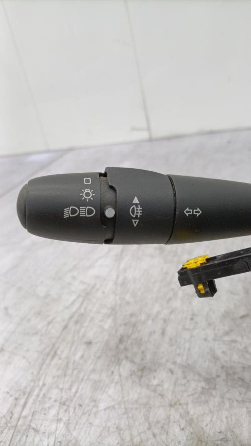 Com (Bloc Contacteur Tournant+Commodo Essuie Glace+Commodo Phare) PEUGEOT 207 PHASE 1 Essence