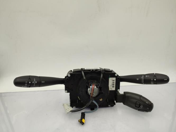 Com (Bloc Contacteur Tournant+Commodo Essuie Glace+Commodo Phare) PEUGEOT 207 PHASE 1 Essence