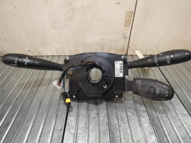 Com (Bloc Contacteur Tournant+Commodo Essuie Glace+Commodo Phare) PEUGEOT Diesel