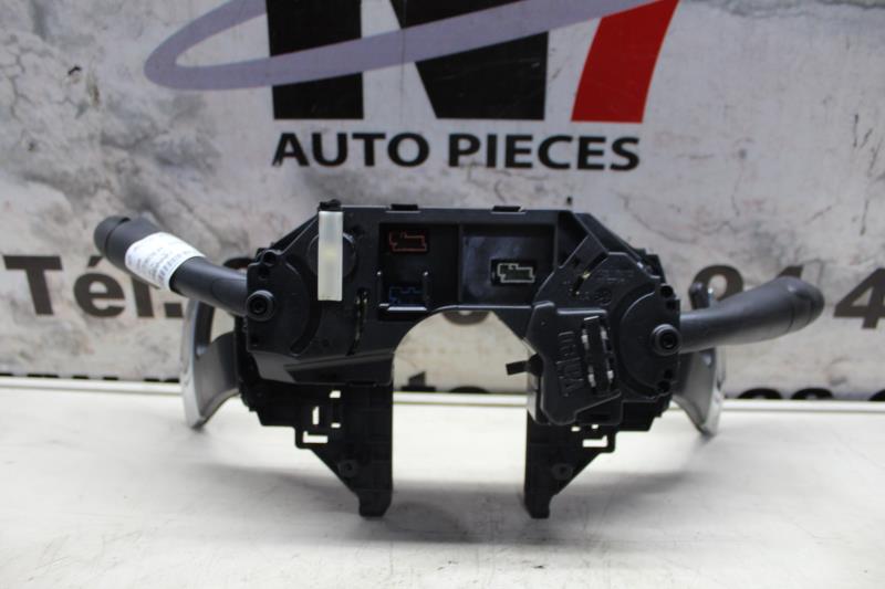 Com (Bloc Contacteur Tournant+Commodo Essuie Glace+Commodo Phare) CITROEN C4 GRAND PICASSO 1 Diesel