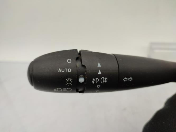 Com (Bloc Contacteur Tournant+Commodo Essuie Glace+Commodo Phare) CITROEN C4 PICASSO 1 Diesel