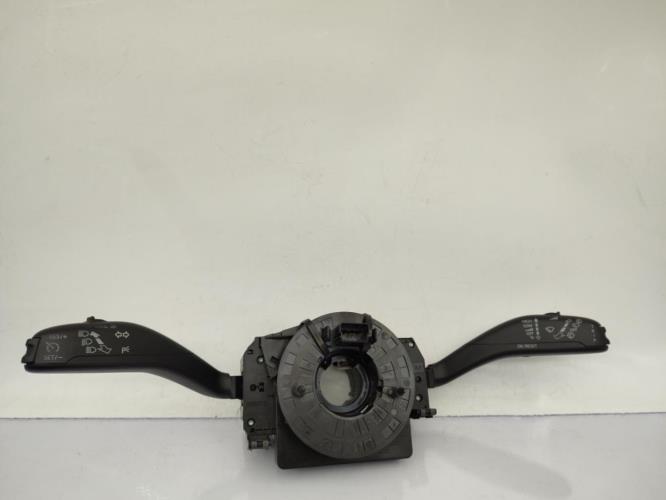 Com (Bloc Contacteur Tournant+Commodo Essuie Glace+Commodo Phare) VOLKSWAGEN POLO 5 PHASE 1 Diesel