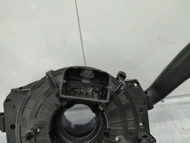 Com (Bloc Contacteur Tournant+Commodo Essuie Glace+Commodo Phare) VOLKSWAGEN POLO 4 PHASE 2 Diesel