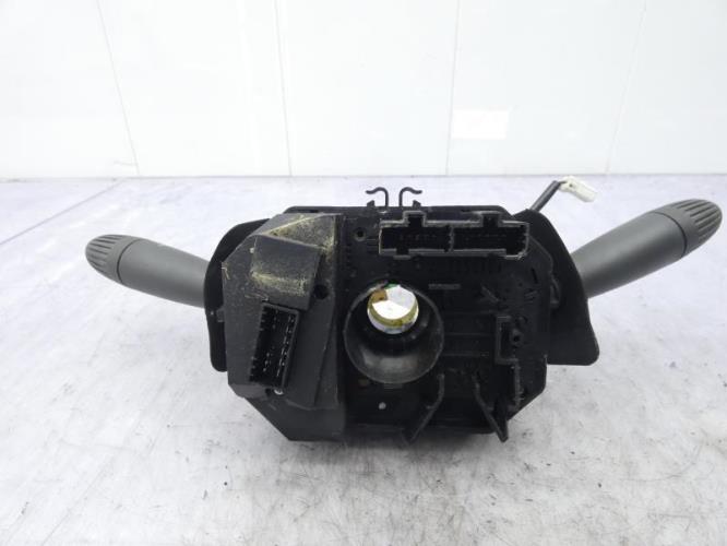 Com (Bloc Contacteur Tournant+Commodo Essuie Glace+Commodo Phare) FIAT PUNTO 2 PHASE 1 Essence