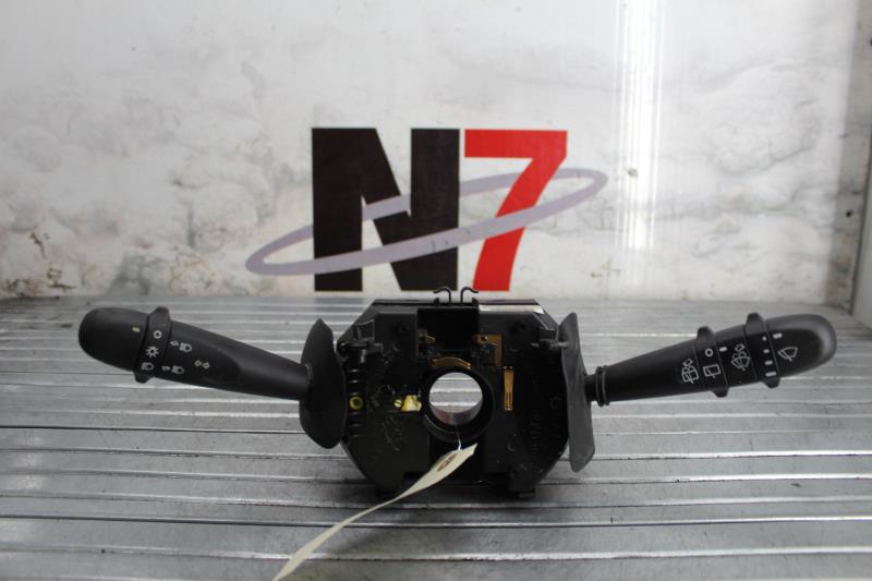 Com (Bloc Contacteur Tournant+Commodo Essuie Glace+Commodo Phare) ALFA ROMEO 147 PHASE 2 Essence