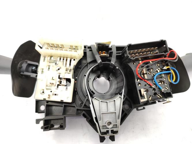 Com (Bloc Contacteur Tournant+Commodo Essuie Glace+Commodo Phare) RENAULT CLIO 2 PHASE 1 Essence