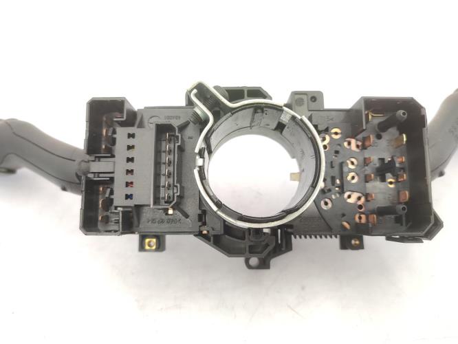 Com (Bloc Contacteur Tournant+Commodo Essuie Glace+Commodo Phare) AUDI TT 1 COUPE Essence