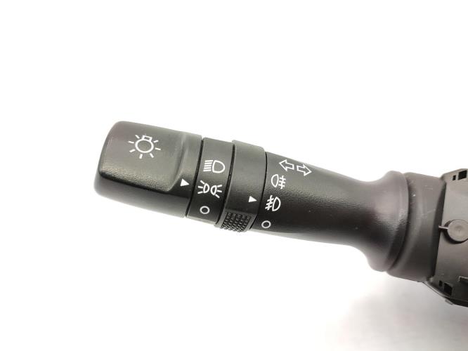 Com (Bloc Contacteur Tournant+Commodo Essuie Glace+Commodo Phare) KIA RIO 3 PHASE 2 Essence