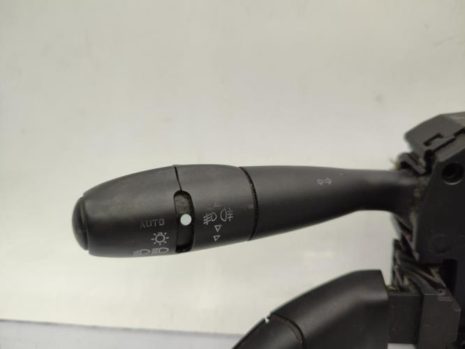 Com (Bloc Contacteur Tournant+Commodo Essuie Glace+Commodo Phare) PEUGEOT 308 1 SW PHASE 1 BREAK Diesel