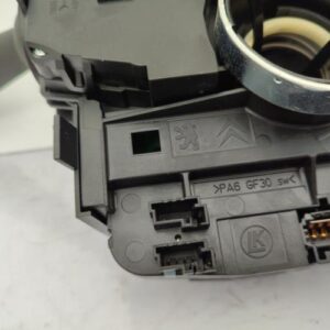 Com (Bloc Contacteur Tournant+Commodo Essuie Glace+Commodo Phare) CITROEN C4 2 PHASE 1 Diesel