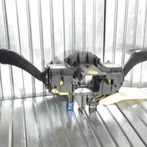 Com (Bloc Contacteur Tournant+Commodo Essuie Glace+Commodo Phare) AUDI A3 2 PHASE 1 Diesel