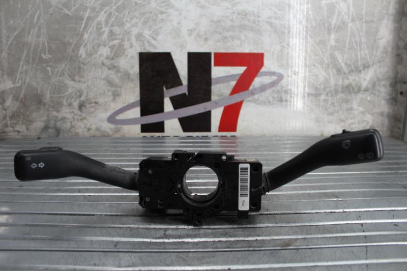 Com (Bloc Contacteur Tournant+Commodo Essuie Glace+Commodo Phare) AUDI A3 1 PHASE 1 Essence