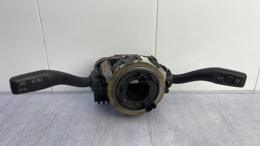 Com (Bloc Contacteur Tournant+Commodo Essuie Glace+Commodo Phare) AUDI A4 2 PHASE 1 Diesel