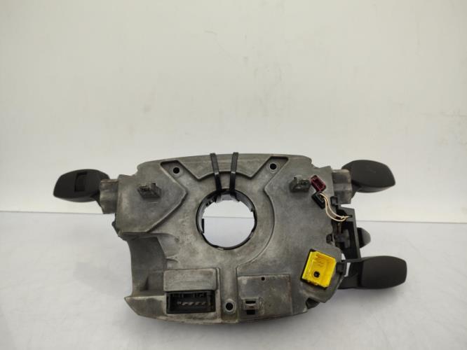 Com (Bloc Contacteur Tournant+Commodo Essuie Glace+Commodo Phare) BMW SERIE 5 E61 TOURING PHASE 1 BREAK Diesel