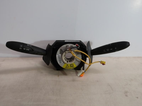 Com (Bloc Contacteur Tournant+Commodo Essuie Glace+Commodo Phare) FIAT 500 2 PHASE 1 Essence