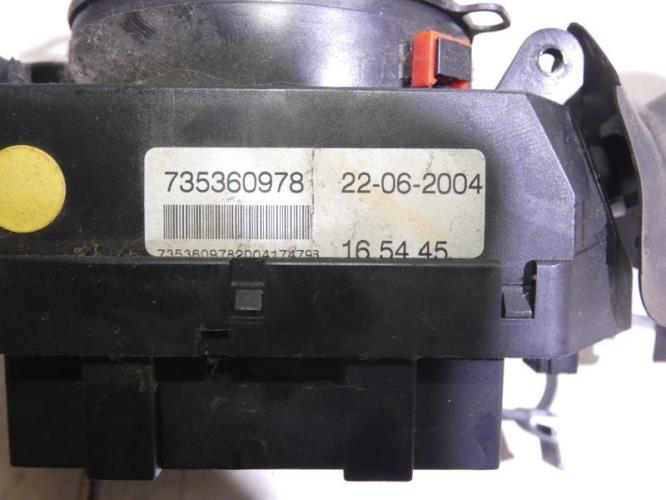 Com (Bloc Contacteur Tournant+Commodo Essuie Glace+Commodo Phare) FIAT PANDA 2 PHASE 1 Essence