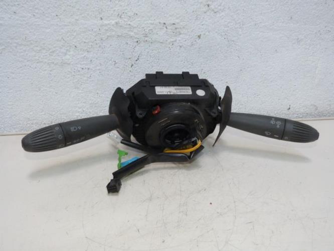 Com (Bloc Contacteur Tournant+Commodo Essuie Glace+Commodo Phare) FIAT Essence